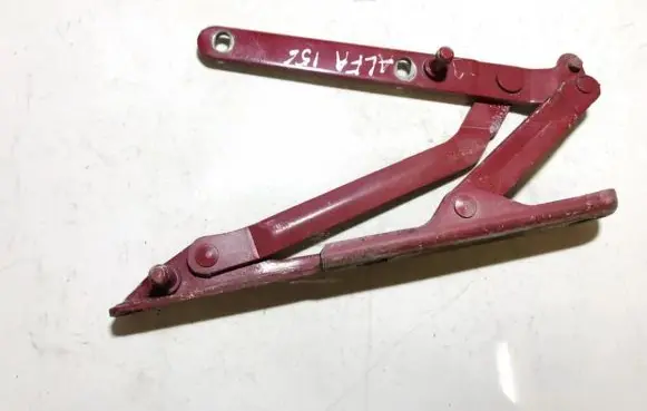 Alfa Romeo 156 Tailgate/trunk/boot hinge