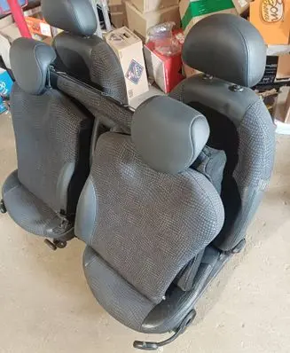 Mini One - Cooper R50 - 53 Seat set 