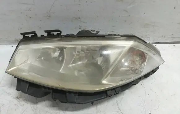 Renault Megane II Headlight/headlamp 89306990 8200073220J