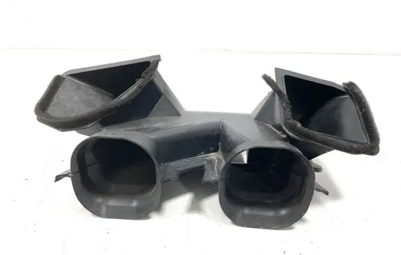 Audi A3 S3 A3 Sportback 8P Cabin air duct channel 8P1819409