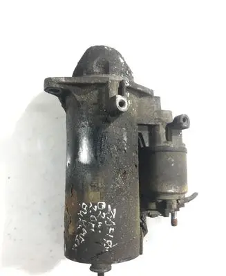 Opel Zafira A Starter motor