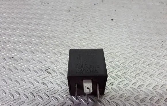 Volkswagen Transporter - Caravelle T4 Other relay 191955529 72HV002