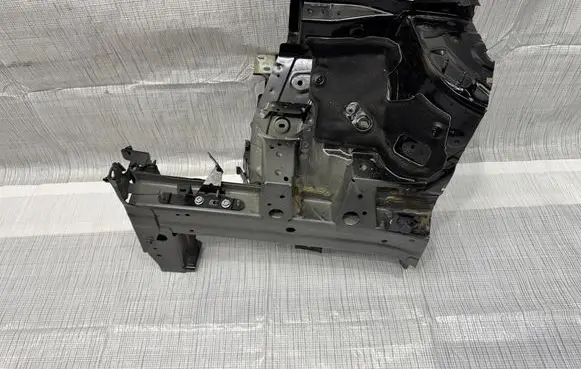Renault Kangoo II Front side member 112319139R