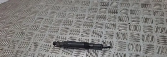 Fuel injector