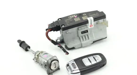Audi A4 S4 B5 8D Ignition key/card 