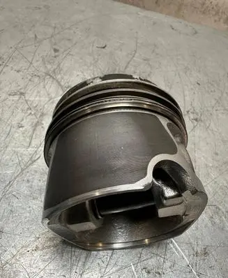 Volkswagen Crafter Piston 7901G