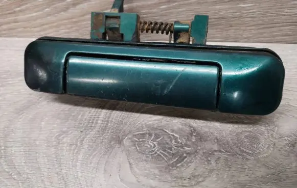 Subaru Forester SF Loading door exterior handle 