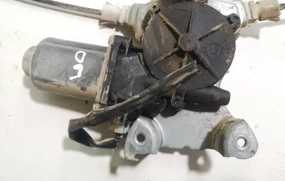 Nissan Primera Rear door window regulator motor 400600T2