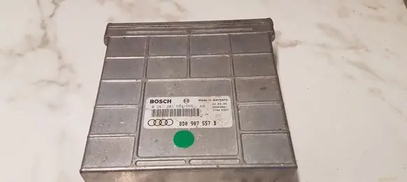 Audi A4 S4 B5 8D Engine control unit/module 8D0907557B 0261203554