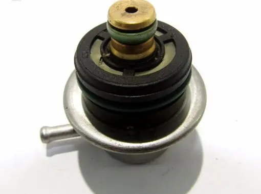 Volkswagen Polo III 6N 6N2 6NF Fuel pressure regulator 0280160557