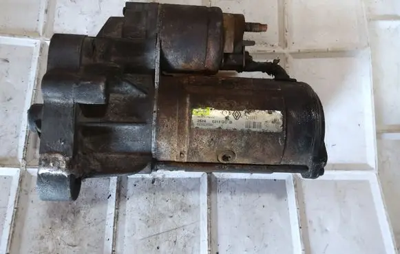 Renault Espace - Grand espace IV Starter motor 8200237594