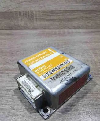 Audi A6 S6 C4 4A Airbag control unit/module 8a0959655c 0285001038