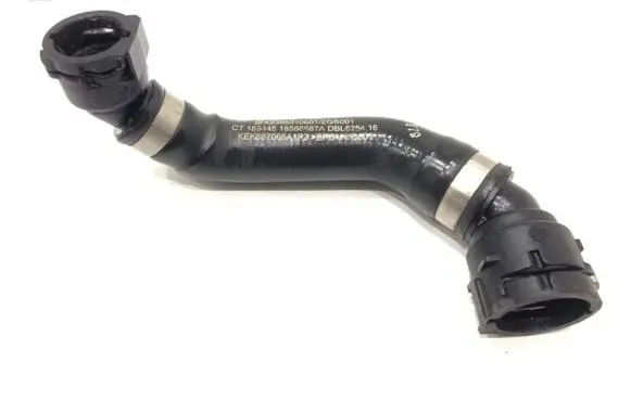 Engine coolant pipe/hose