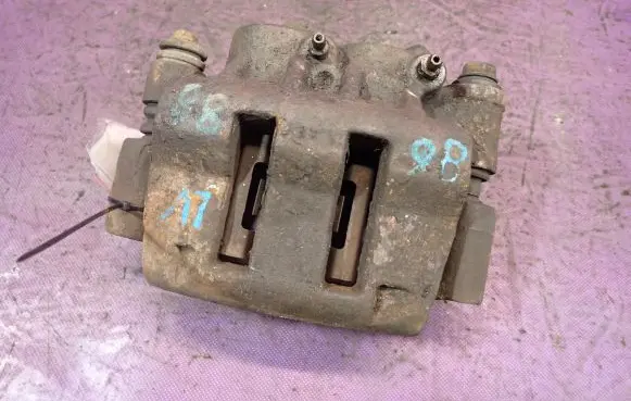 Renault Master II Front brake caliper