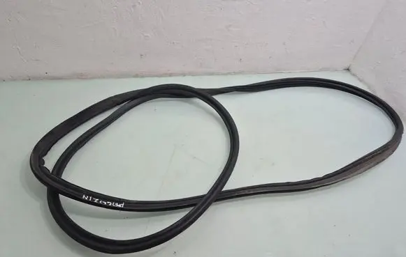 Toyota Prius (XW20) Trunk rubber seal (body) 