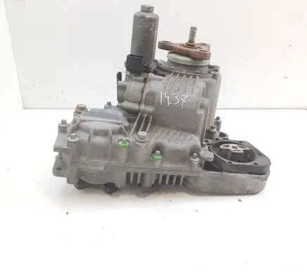 BMW X3 E83 Gearbox transfer box case 7573217 7566250