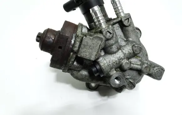 Fuel injection high pressure pump