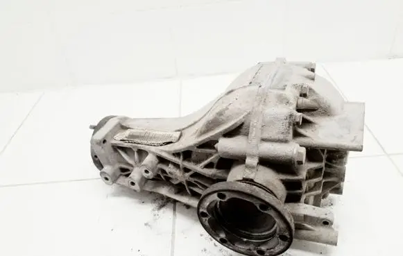 Audi A4 S4 B7 8E 8H Rear differential 0AR525053 550510 3620150