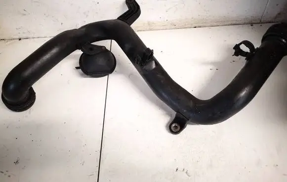 Skoda Octavia Mk2 (1Z) Intercooler hose/pipe 1k0145770aa 1k0145762bp