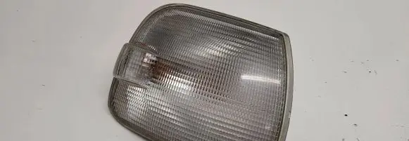 Front indicator light