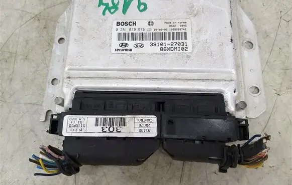 Hyundai Elantra Engine control unit/module 3910127031