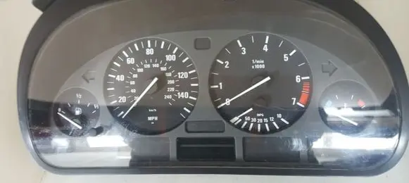 BMW 5 E39 Speedometer (instrument cluster) BMW62118381196 VDO110008735052