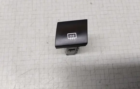 KIA Cerato Windscreen/window heater switch 202002962