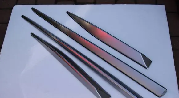 Front door trim (molding)