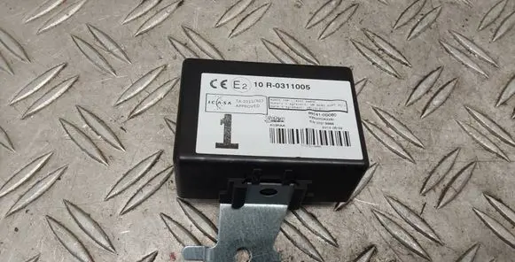Toyota Yaris Door control unit/module 897410D080