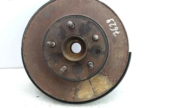 Opel Insignia A Front wheel hub spindle knuckle