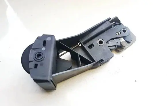 KIA Ceed Seat back rest lock catch 12891403 1289140-3