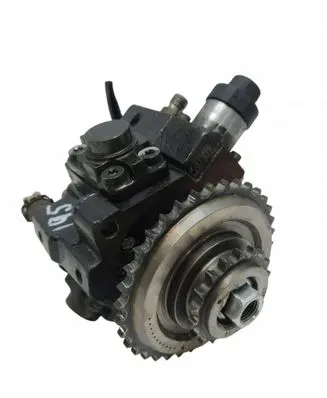 Hyundai i30 Fuel injection high pressure pump 331002A410