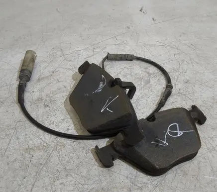 BMW 5 E60 E61 Brake pads (front) 