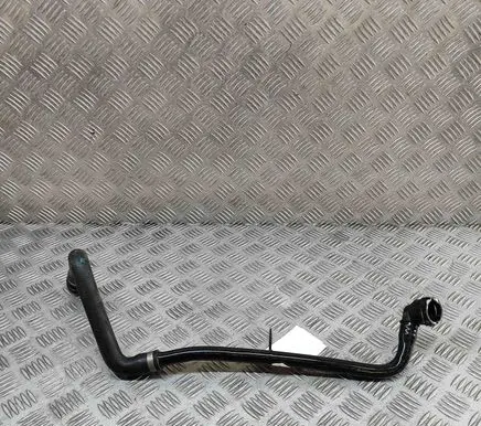Mercedes-Benz SLC R172 Engine coolant pipe/hose A1725011400