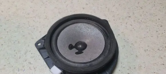 Toyota Corolla E120 E130 Rear door speaker 8616013080