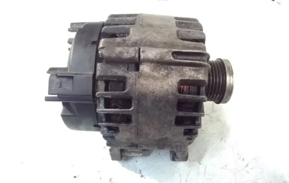 Seat Leon (1P) Generator/alternator 03C903025D