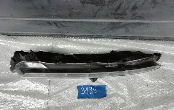 Hyundai Sonata Front fog light 92208C10