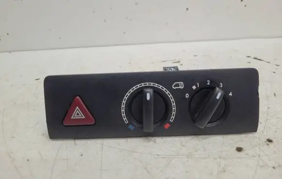 Volkswagen Transporter - Caravelle T5 Climate control unit