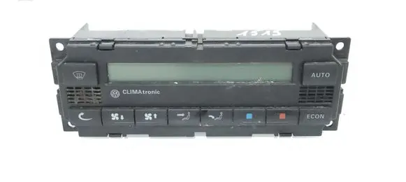 Volkswagen Golf IV Climate control unit