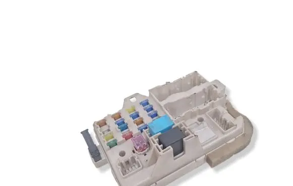 Mazda 6 Fuse module 