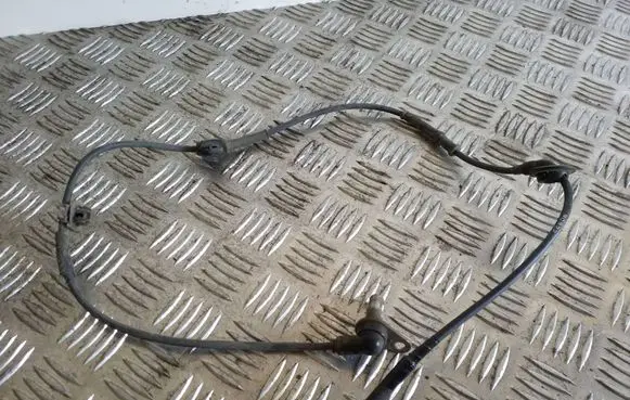 Mazda CX-7 ABS rear brake sensor 90922