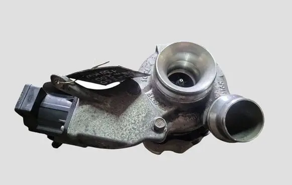 BMW 5 E60 E61 Turbo 070847701A TF035HL6B13TB 724779
