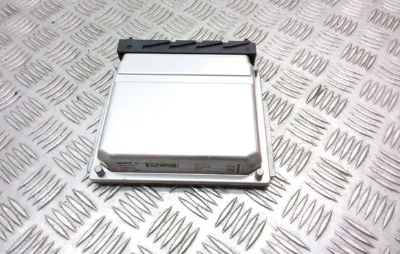 Volvo XC90 Engine control unit/module 30637733A 0281011078