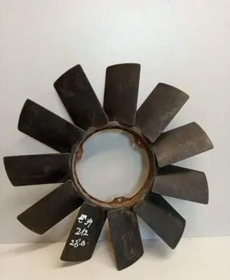 BMW 5 E39 Fan impeller 1744971 11521744971