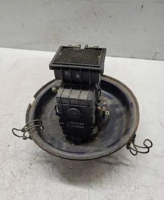 Mitsubishi Carisma Mass air flow meter E5T01571