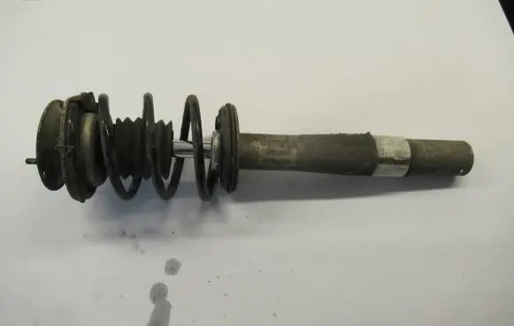 BMW 6 E63 E64 Front shock absorber with coil spring 6765104 V6224