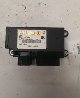 Opel Antara Airbag control unit/module 13587444