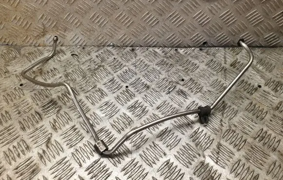 Audi A3 S3 8P Turbo turbocharger oiling pipe/hose