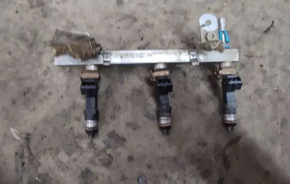 Opel Agila A Fuel injector