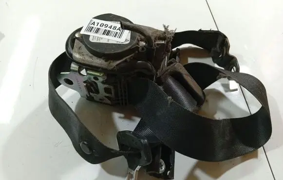 Mercedes-Benz Sprinter W906 Front seatbelt 601384100